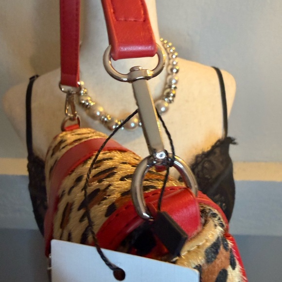 AKIRA Leopard Print Shoulder Bag with Red Accents - Picture 6 of 8